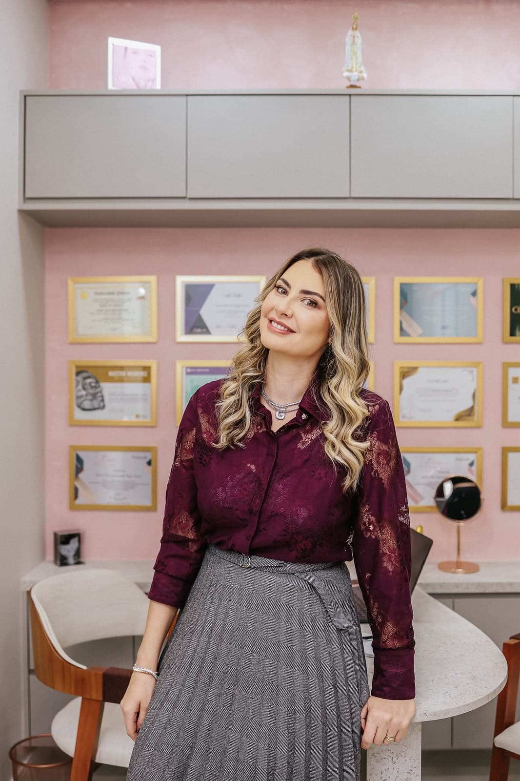 Dra. Greice Keli em seu consultório
